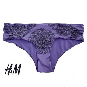 H&M Purple and Black Floral Bikini Hipster Bottoms